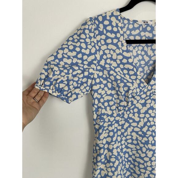 Uniqlo Babydoll Light Blue Fit and Flare Dress Printed Short Sleeve Women's XS - Picture 3 of 11